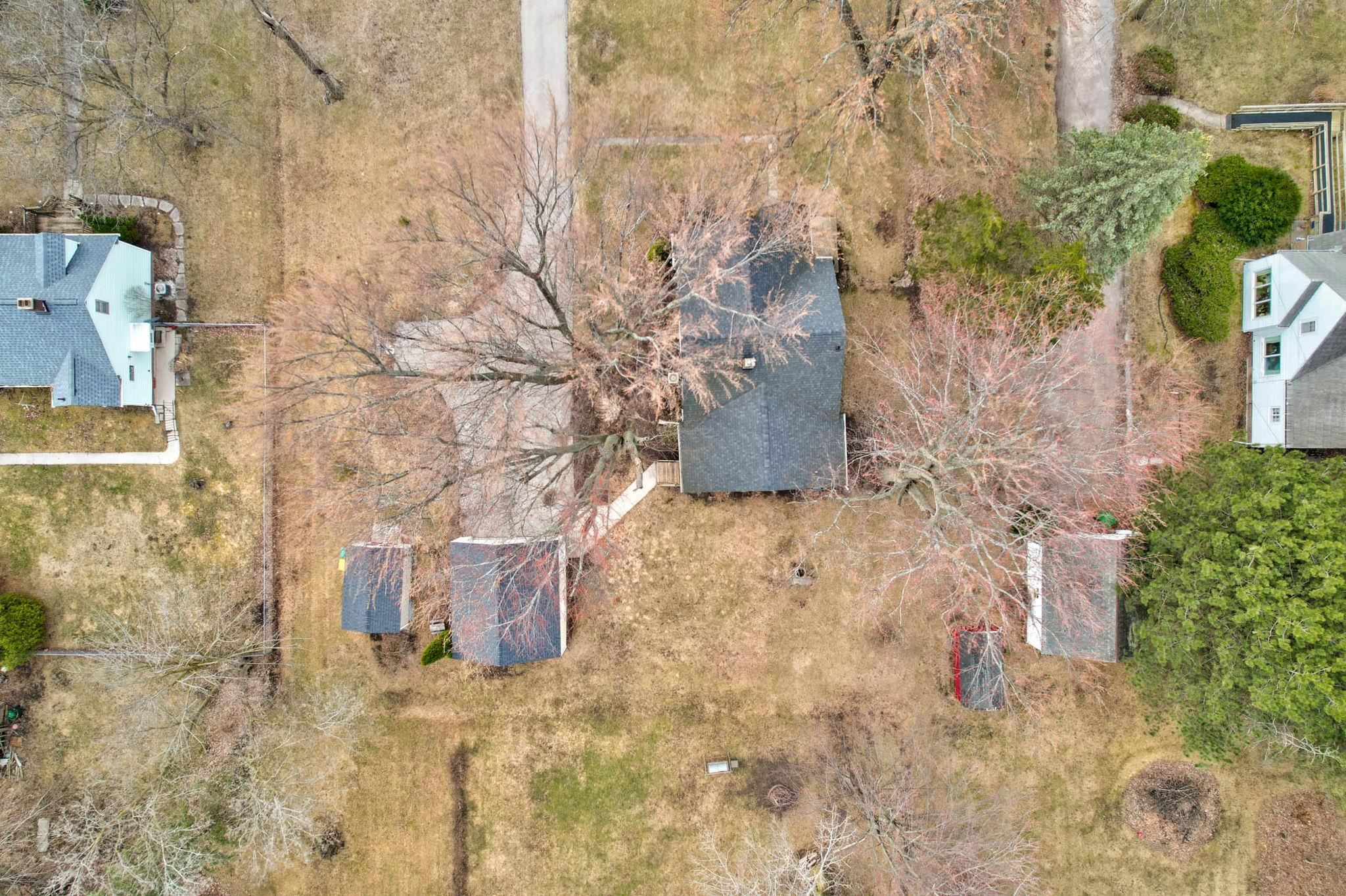 1743 Midland Road Bay City, MI 48706 - Photo 43 of 51 50172596-dfaa18d0-c654-4734-9bd2-42bf7bfae235.JPG