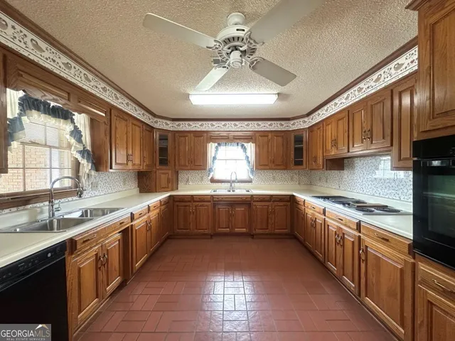 $399,900 | 701 Gloria Street, Adel, GA 31620