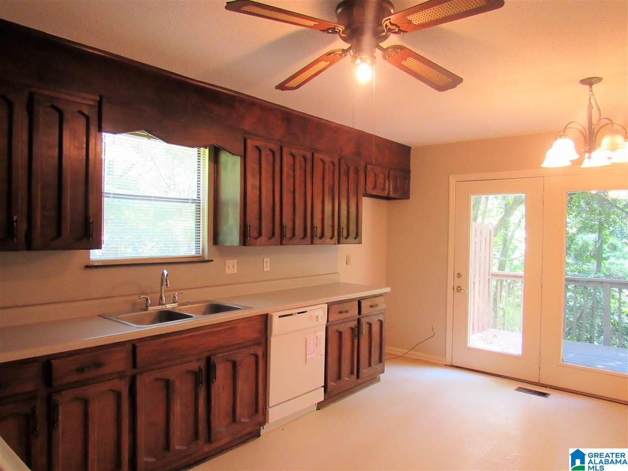 112 Sand Pebble Street Alabaster, AL 35007 - Photo 8 of 25