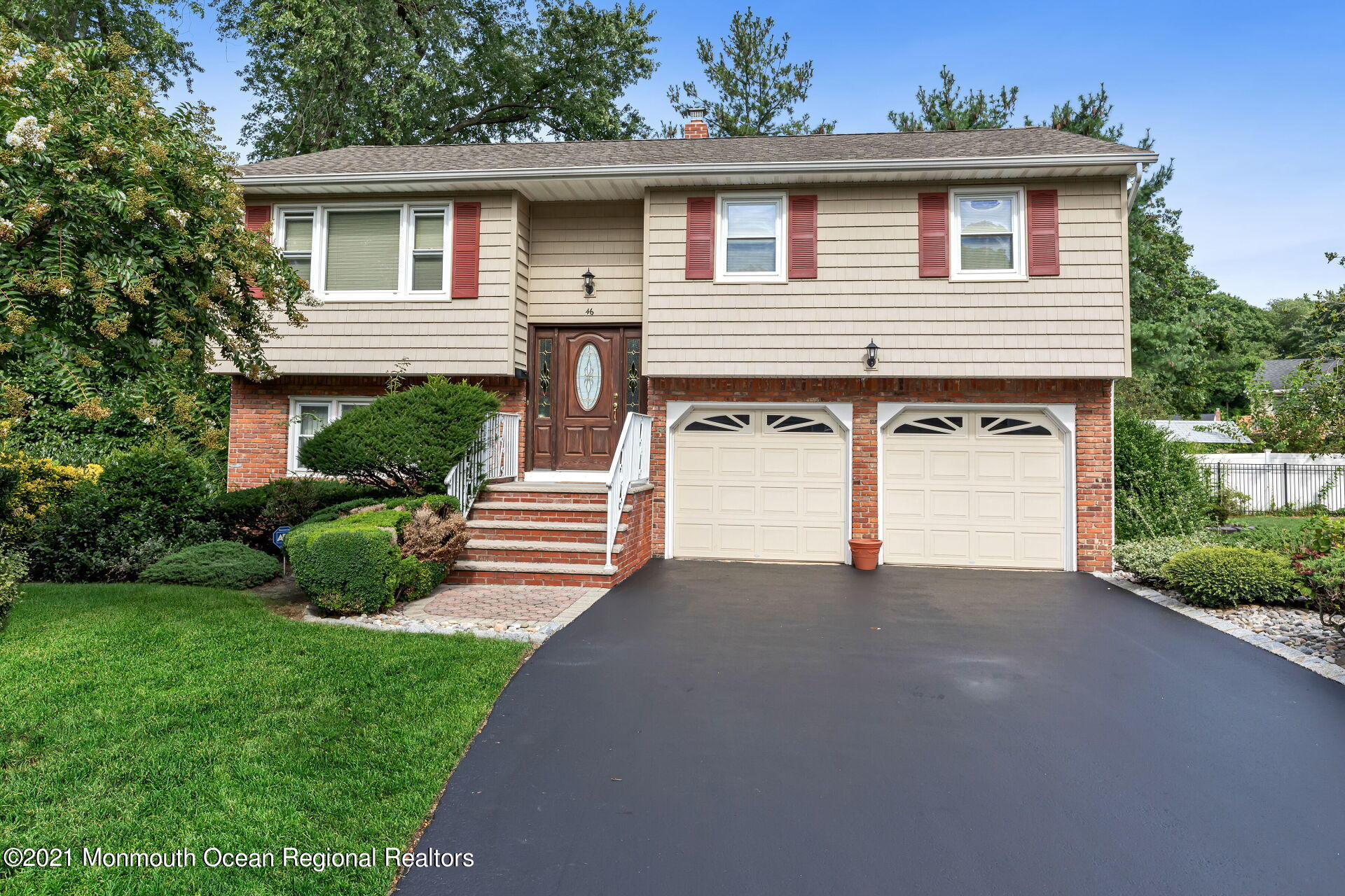 46 Tanglewood Road Middletown, NJ 07748 - Photo 1 of 33 025-1920x1280-photo