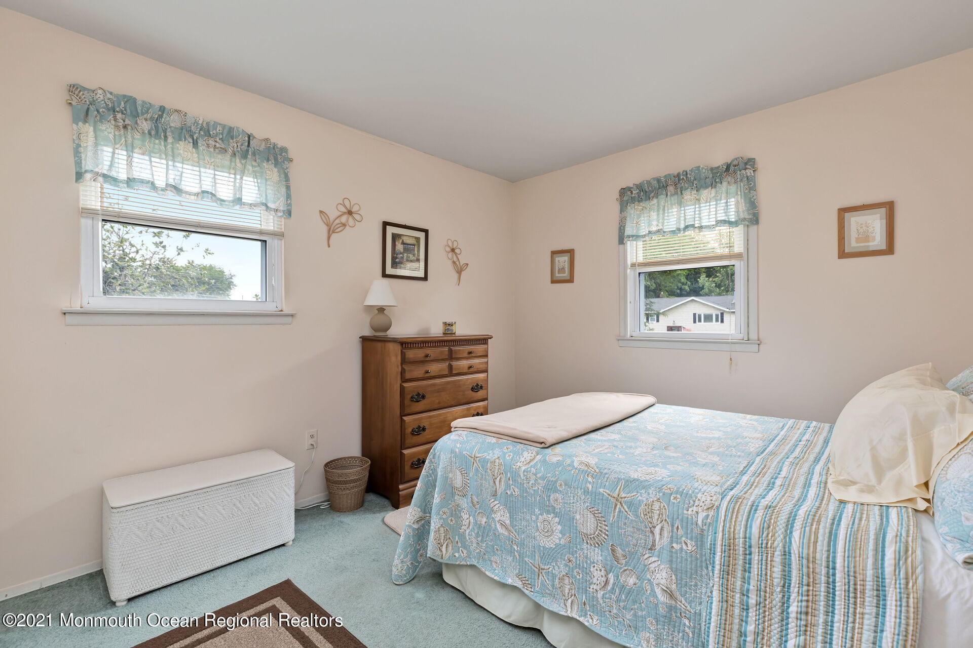 46 Tanglewood Road Middletown, NJ 07748 - Photo 16 of 33 013-1920x1280-photo