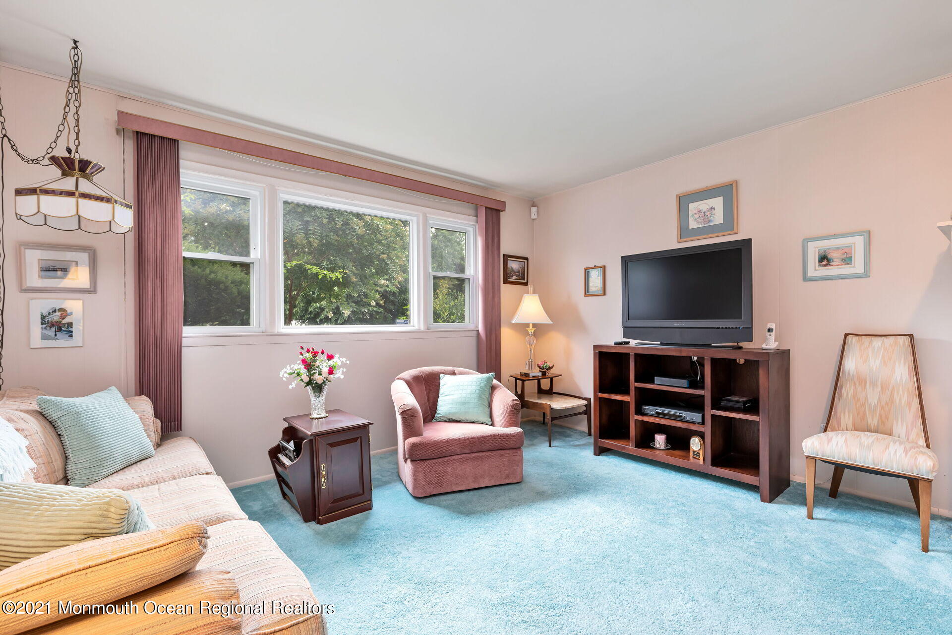 46 Tanglewood Road Middletown, NJ 07748 - Photo 18 of 33 015-1920x1280-photo