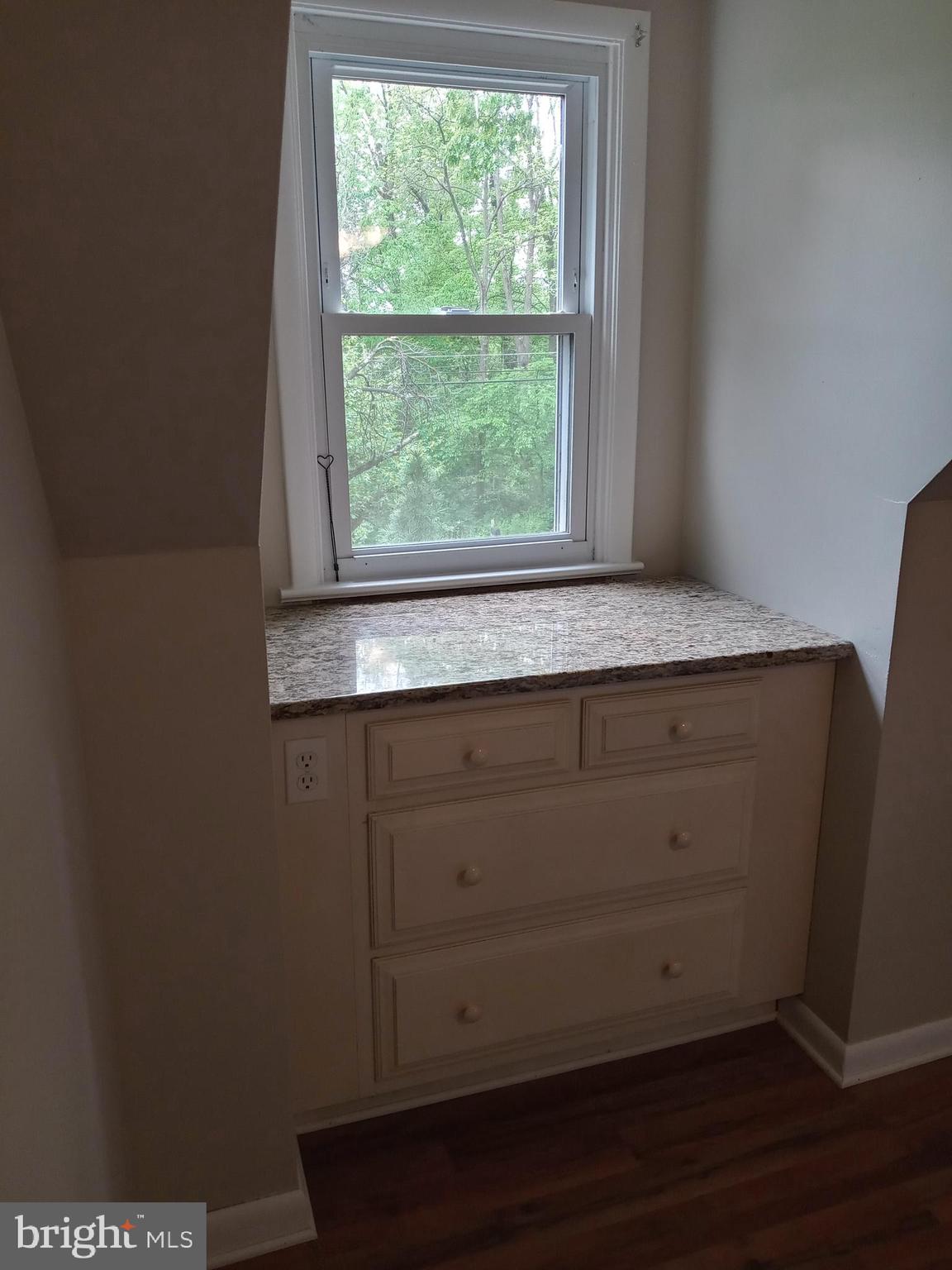 420 Adamstown Road Adamstown, PA 19501 - Photo 21 of 40 Master Bedroom