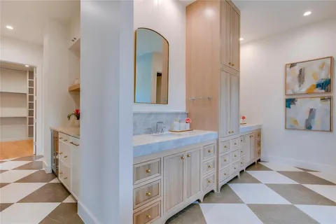 $2,290,000 | 6943 Coronado Avenue, Dallas, TX 75214