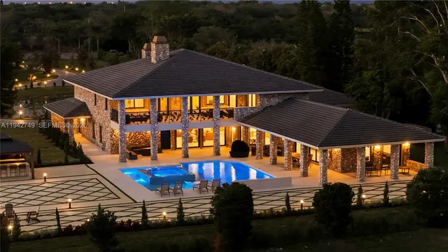 $45,000 | 3320 Southwest 121st Avenue, Davie, FL 33330