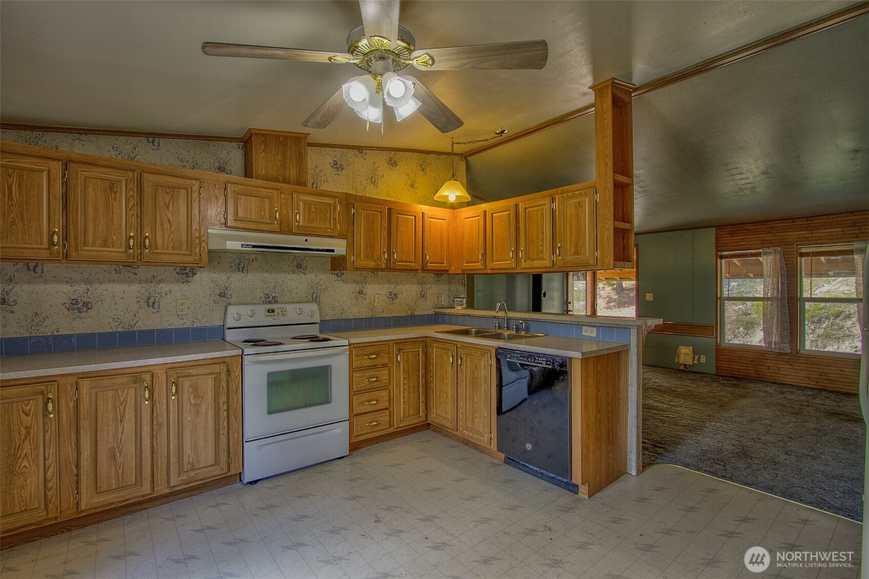 2391 Scott Road Rice, WA 99167 - Photo 15 of 40