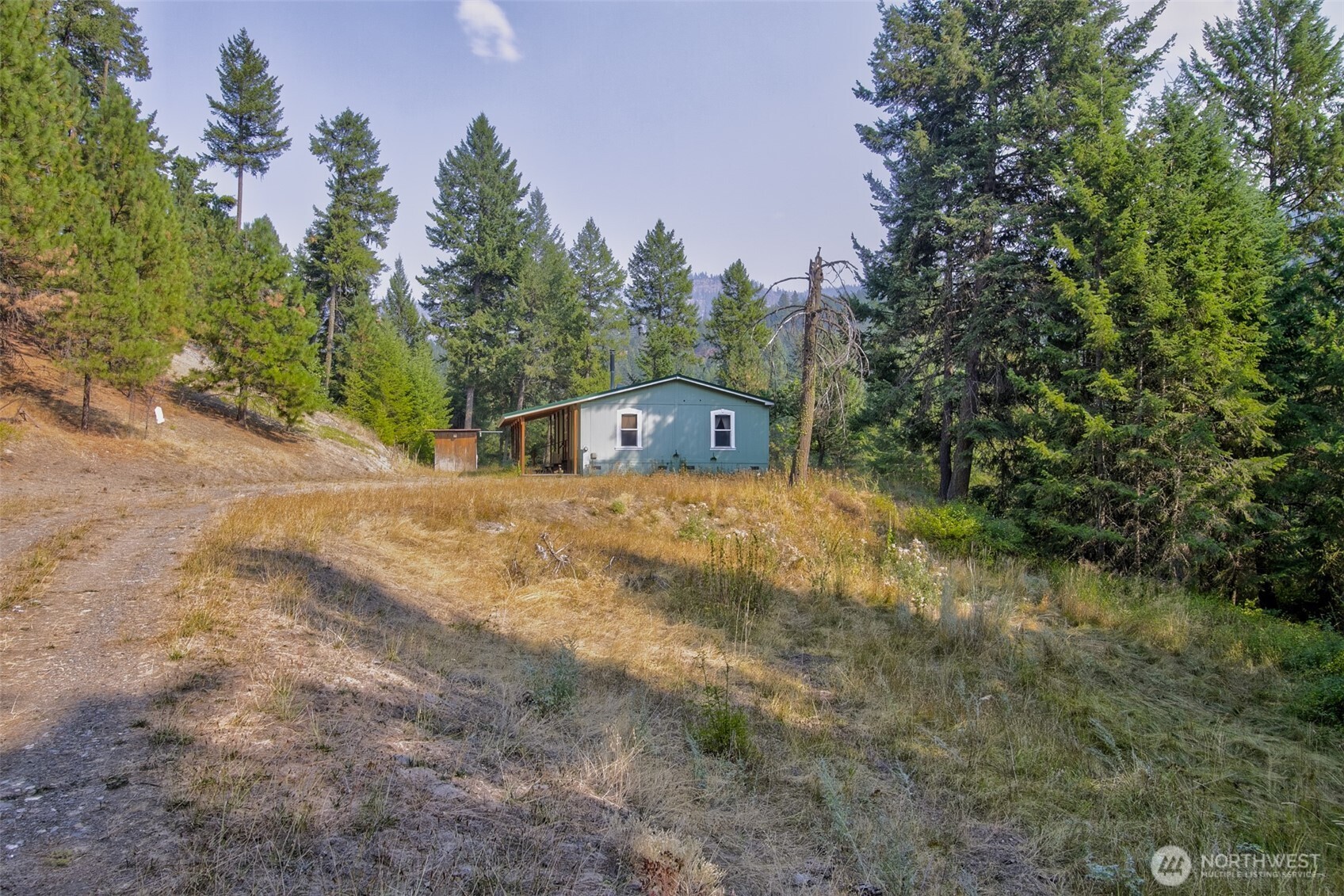 2391 Scott Road Rice, WA 99167 - Photo 4 of 40