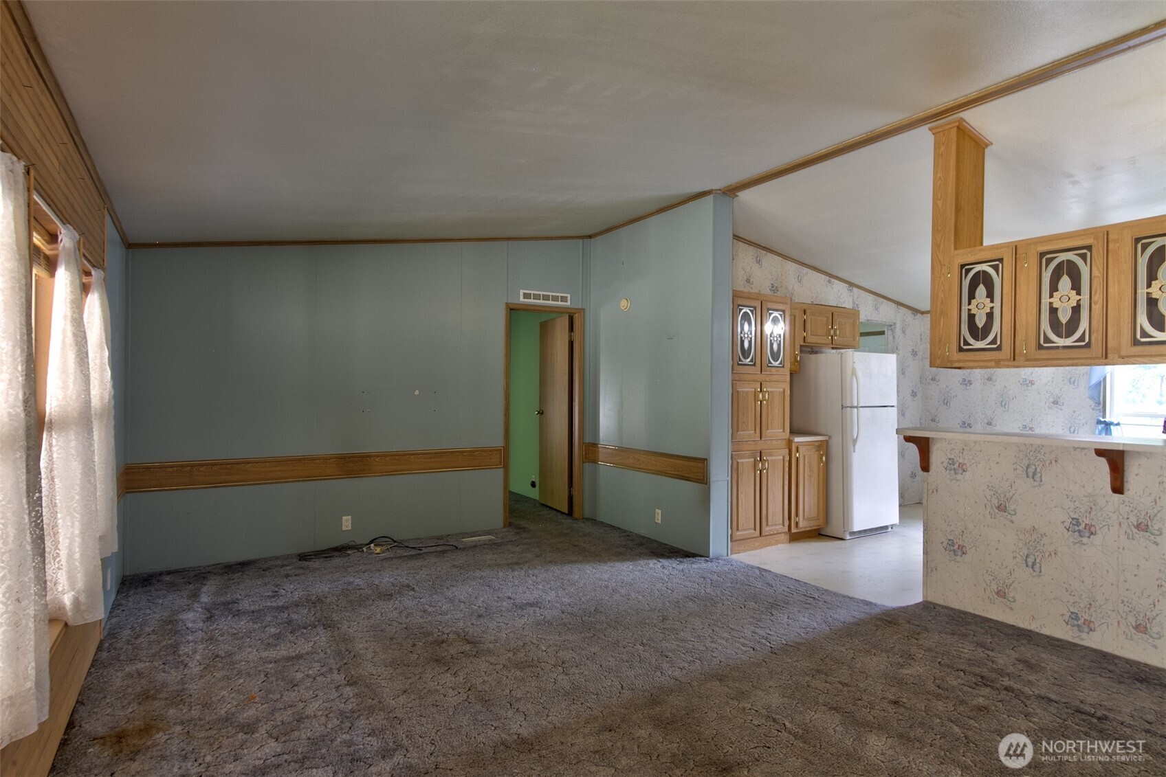2391 Scott Road Rice, WA 99167 - Photo 7 of 40