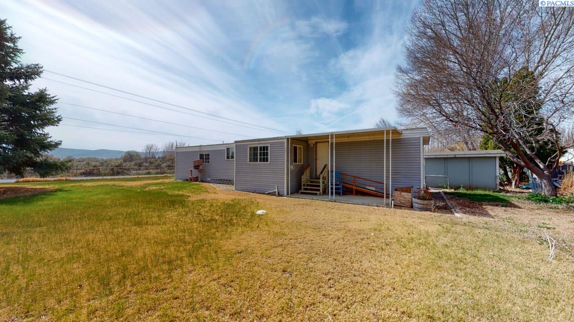 8004 Hamilton Road Benton City, WA 99320 - Photo 1 of 1 Gallery Image 1