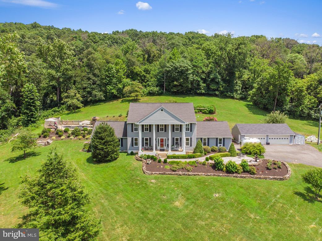 2087 Winchester Road Delaplane, VA 20144 - Photo 1 of 55 Gallery Image 1