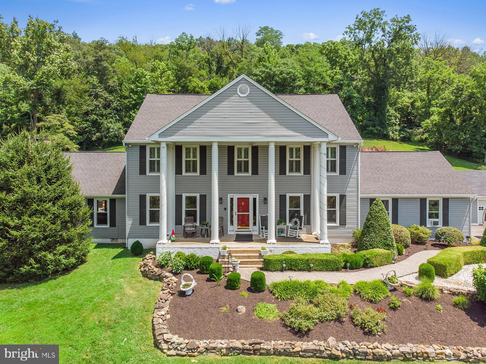 2087 Winchester Road Delaplane, VA 20144 - Photo 7 of 55 Gallery Image 7