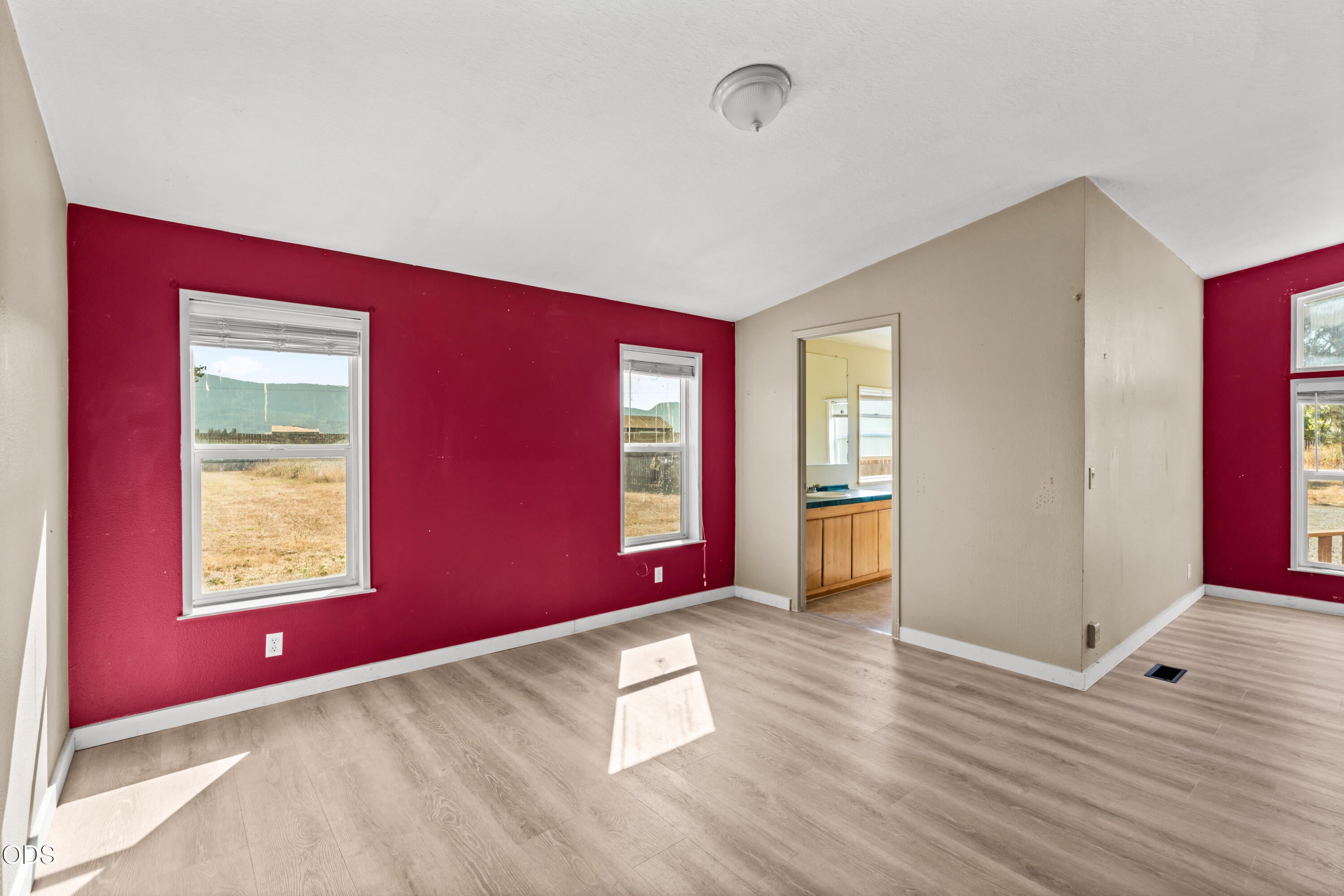 92372 Powerline Road Eugene, OR 97408 - Photo 15 of 26 Gallery Image 15
