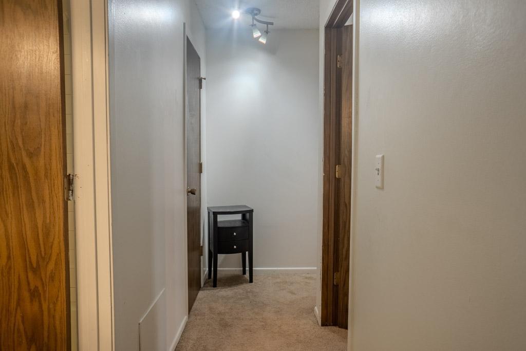 2543 Unity Avenue North Golden Valley, MN 55422 - Photo 20 of 40