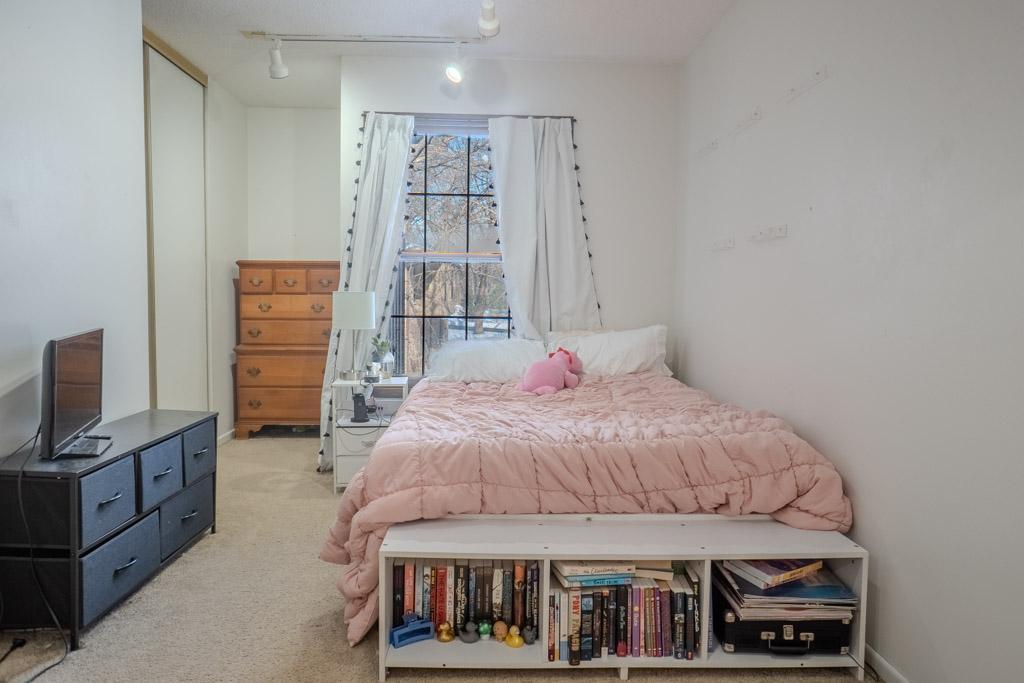 2543 Unity Avenue North Golden Valley, MN 55422 - Photo 21 of 40