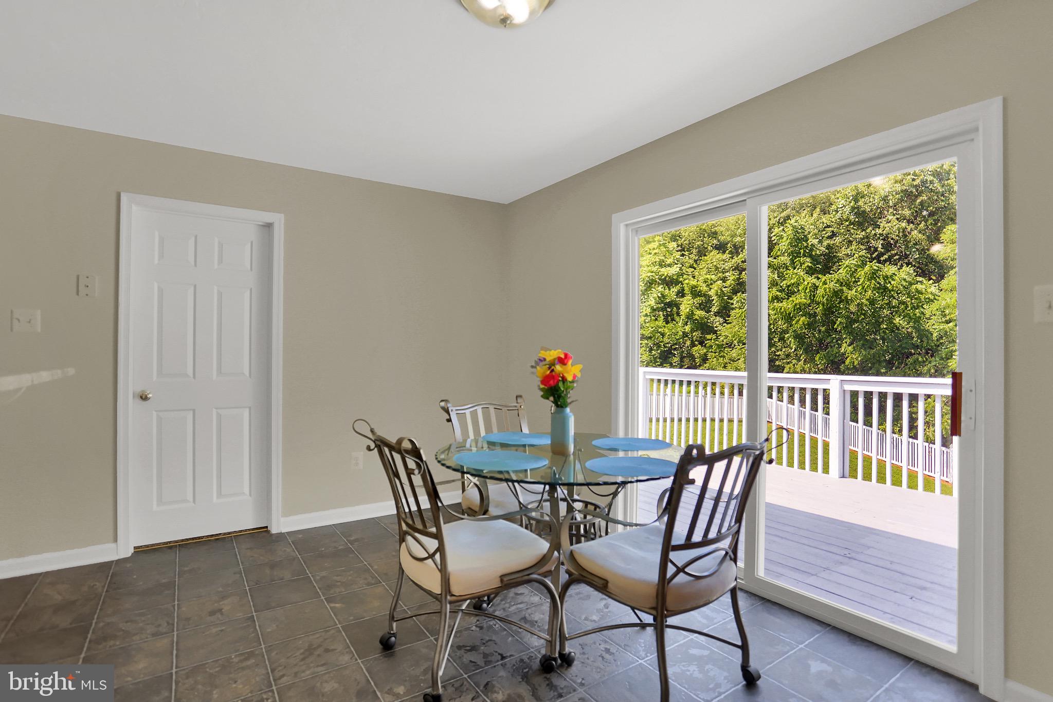 939 Amy Lane Spring Grove, PA 17362 - Photo 13 of 35 Gallery Image 13