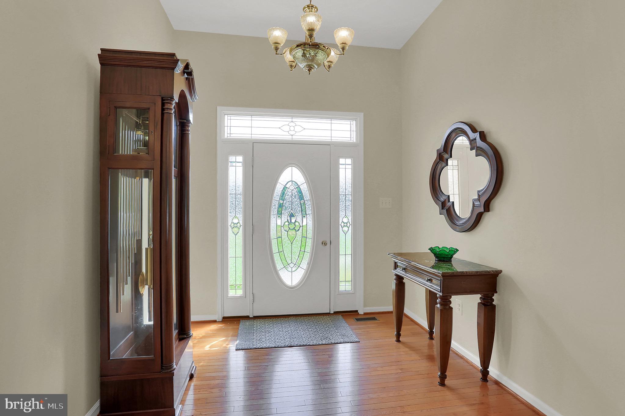 939 Amy Lane Spring Grove, PA 17362 - Photo 3 of 35 Gallery Image 3