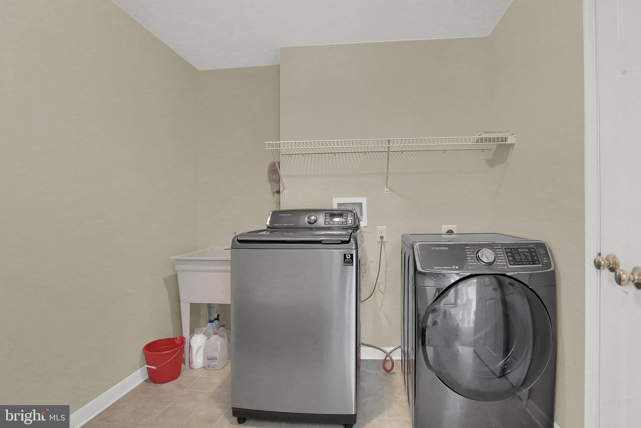 939 Amy Lane Spring Grove, PA 17362 - Photo 26 of 35 Gallery Image 26