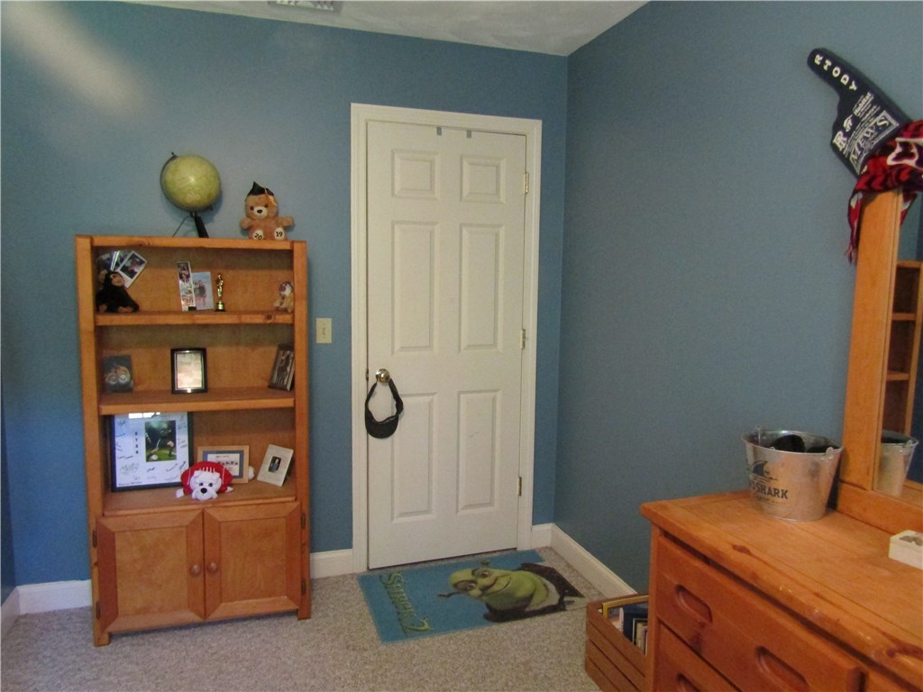 78 Willie Woodhead Road Glocester, RI 02814 - Photo 28 of 40 Gallery Image 28