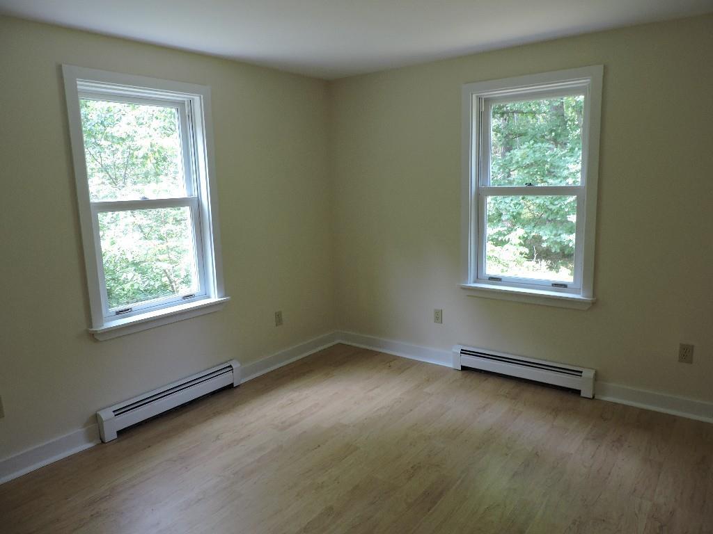 44 Middle Road Kennebunk, ME 04043 - Photo 16 of 23 Photo