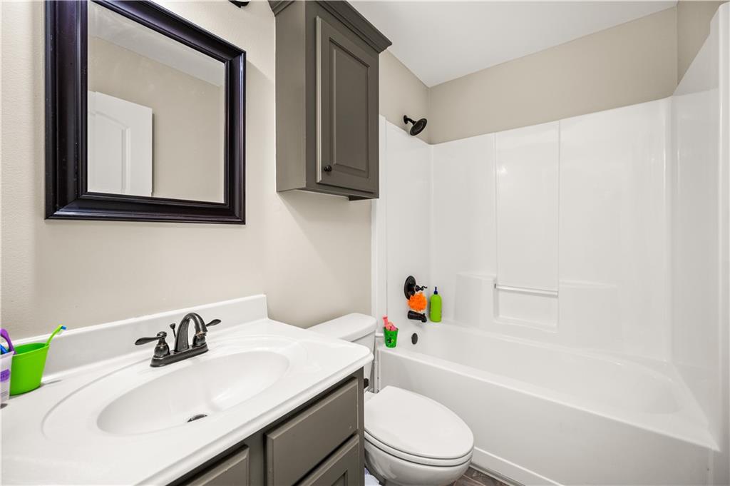 235 Elaine Road Dry Prong, LA 71423 - Photo 15 of 17