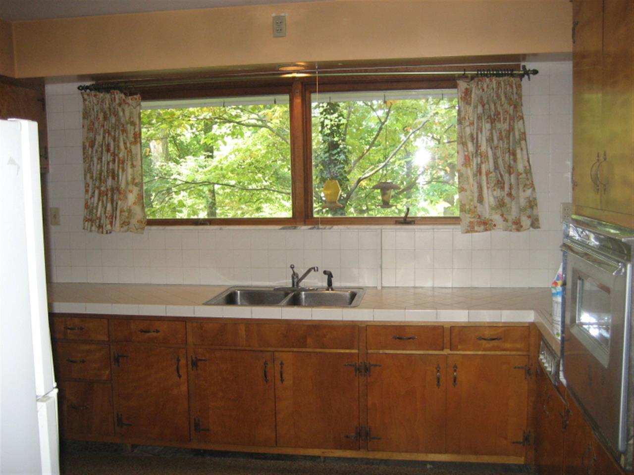 3250 West Arlington Road Bloomington, IN 47404 - Photo 5 of 16 Gallery Image 5
