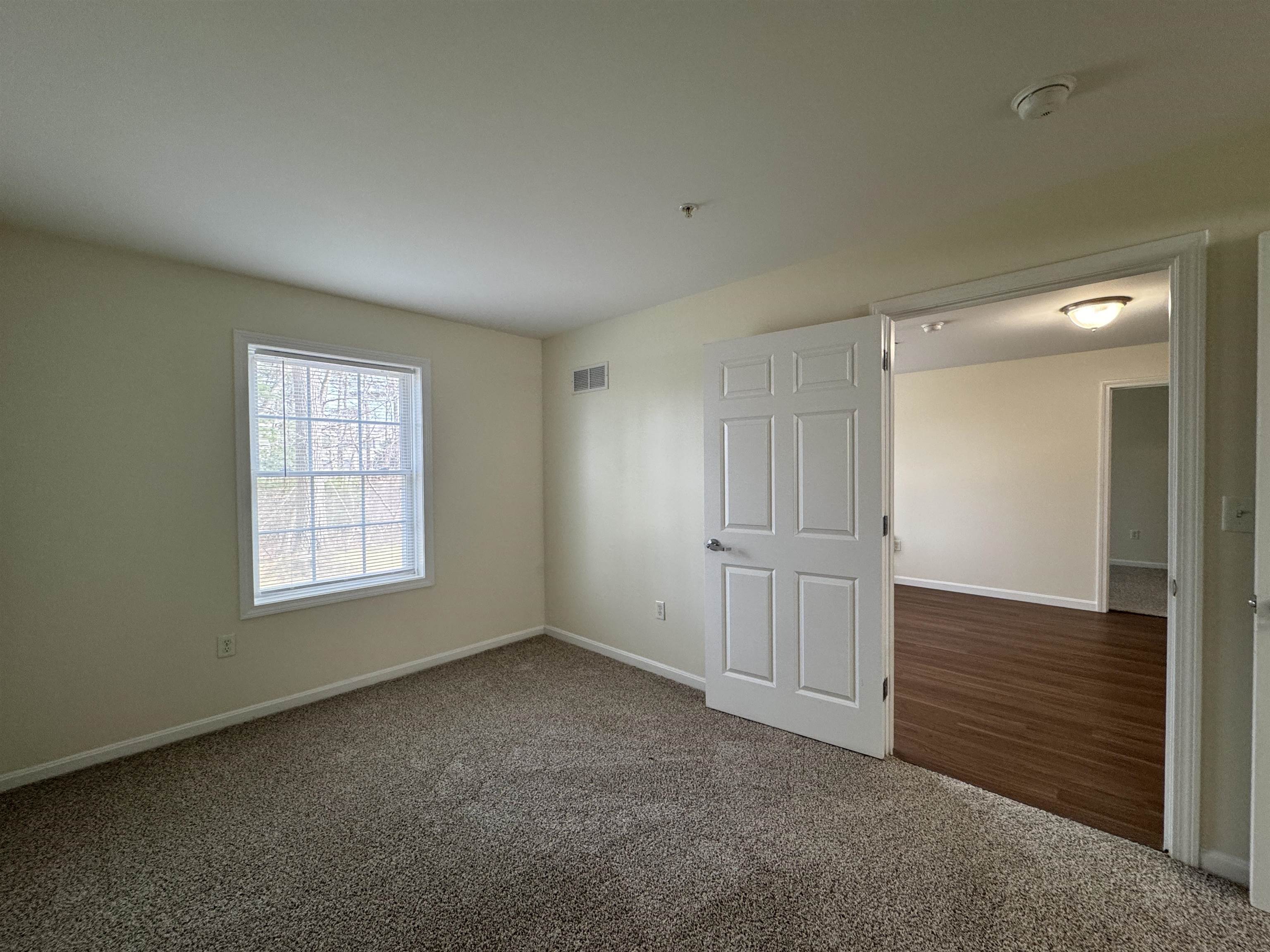 50 Sentinel Court, Unit L06 Manchester, NH 03103 - Photo 32 of 47