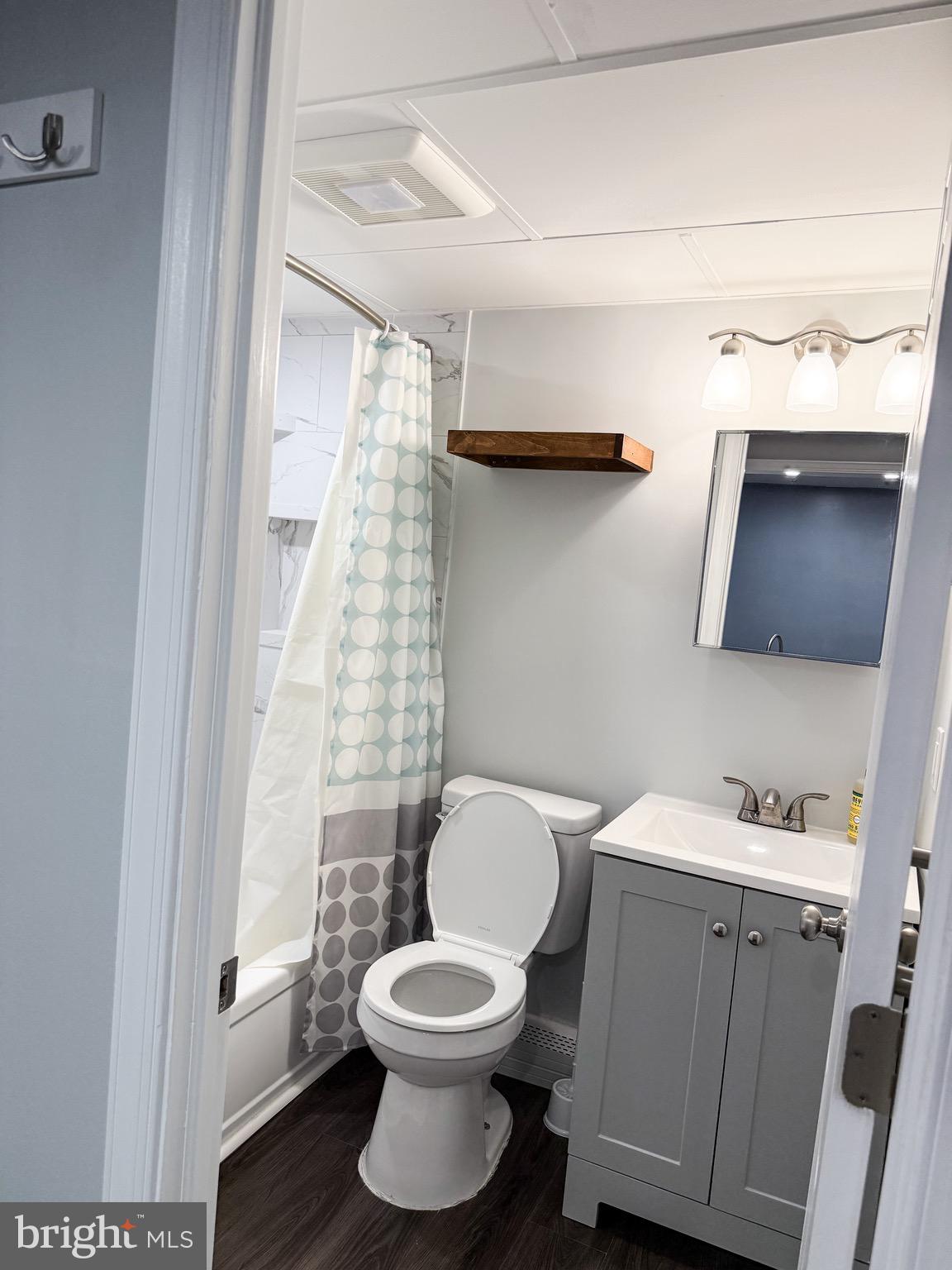 1575 West Street Road, Unit 818 Warminster, PA 18974 - Photo 9 of 25