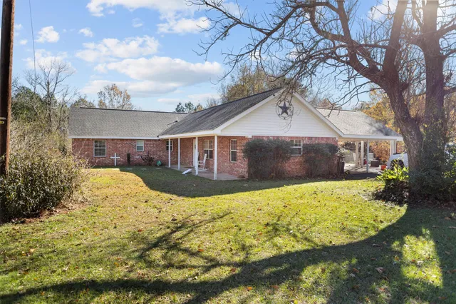 $375,000 | 327 J AND H Lane, Nacogdoches, TX 75964