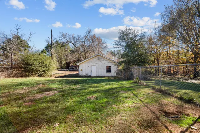 $375,000 | 327 J AND H Lane, Nacogdoches, TX 75964
