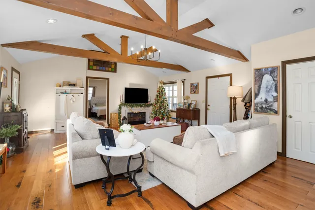 $375,000 | 327 J AND H Lane, Nacogdoches, TX 75964