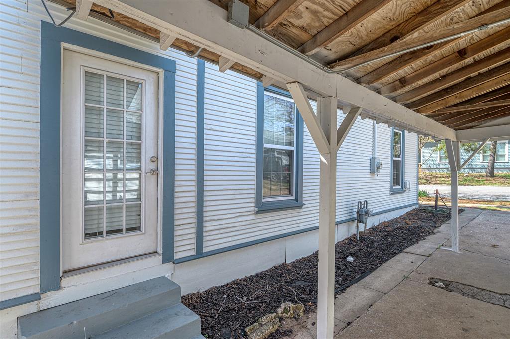 1231 West Main Street Denison, TX 75020 - Photo 14 of 31