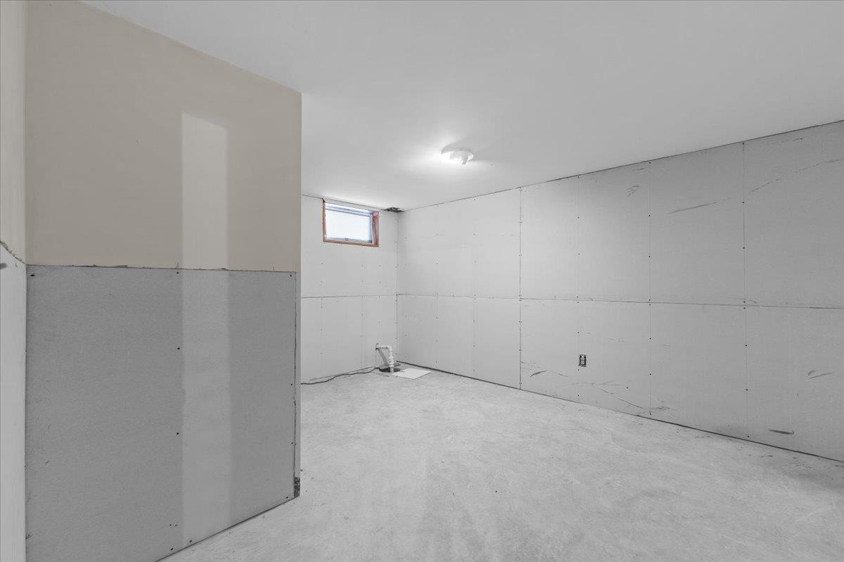 12 Stonegate Drive Middlebury, VT 05753 - Photo 21 of 29