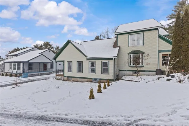 $324,900 | 12 Stonegate Drive, Middlebury, VT 05753