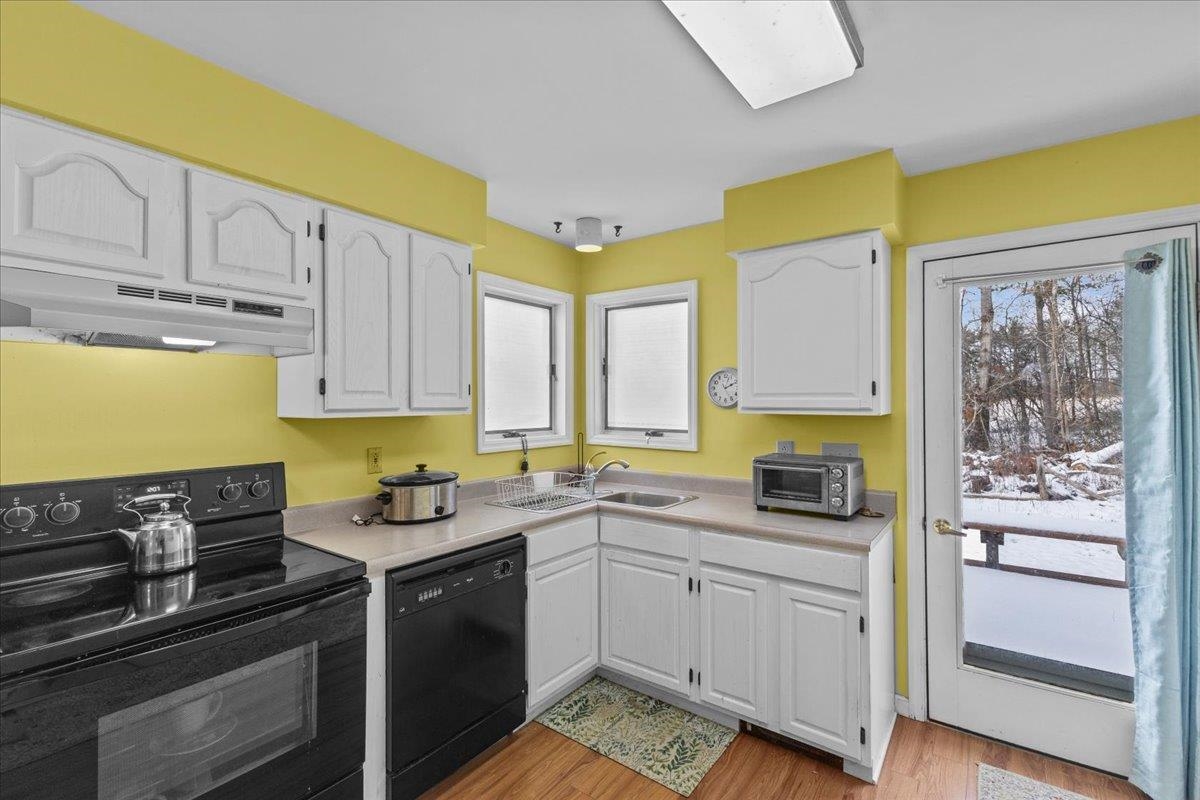 12 Stonegate Drive Middlebury, VT 05753 - Photo 8 of 29