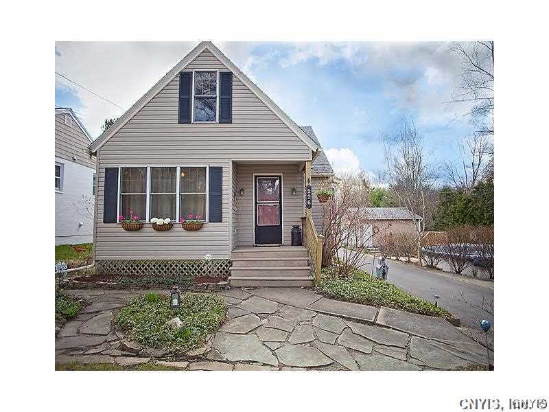 226 Tecumseh Road DeWitt, NY 13224 - Photo 1 of 1 Exterior Front