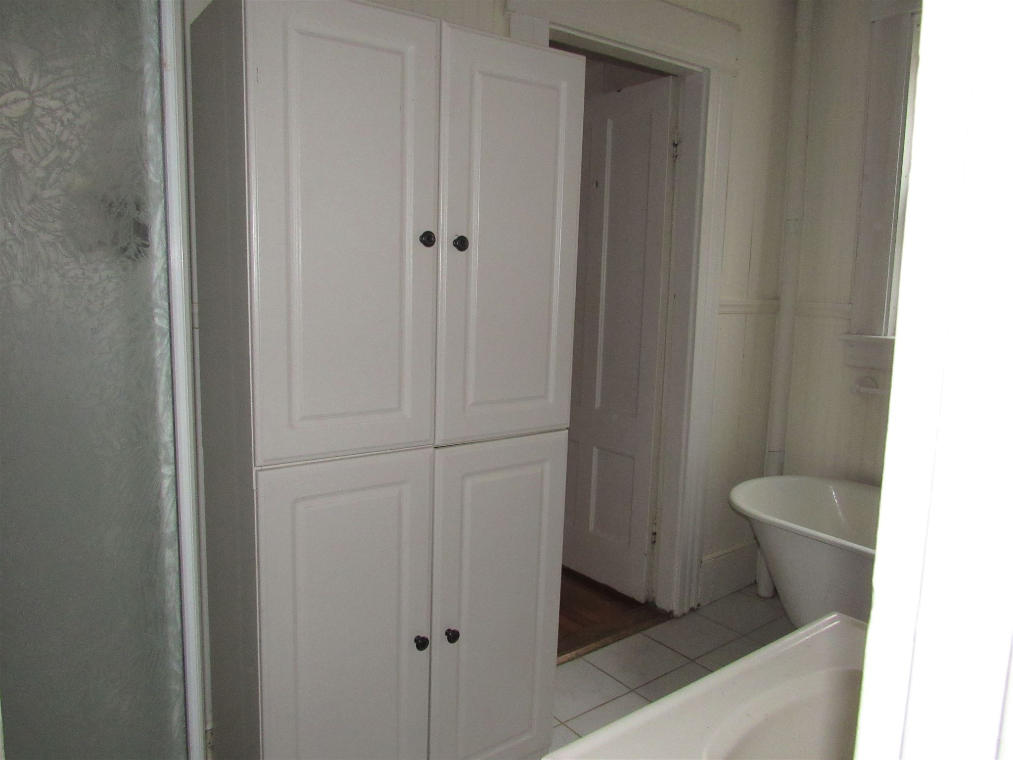 689 Maple Street Manchester, NH 03104 - Photo 16 of 28 Gallery Image 16