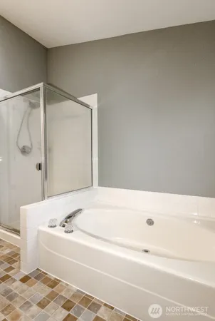 $2,800 | 3020 East 240th Street East, Spanaway, WA 98387