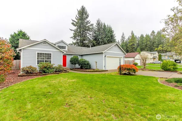 $2,800 | 3020 East 240th Street East, Spanaway, WA 98387
