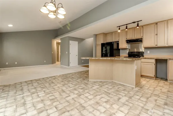 $2,800 | 3020 East 240th Street East, Spanaway, WA 98387