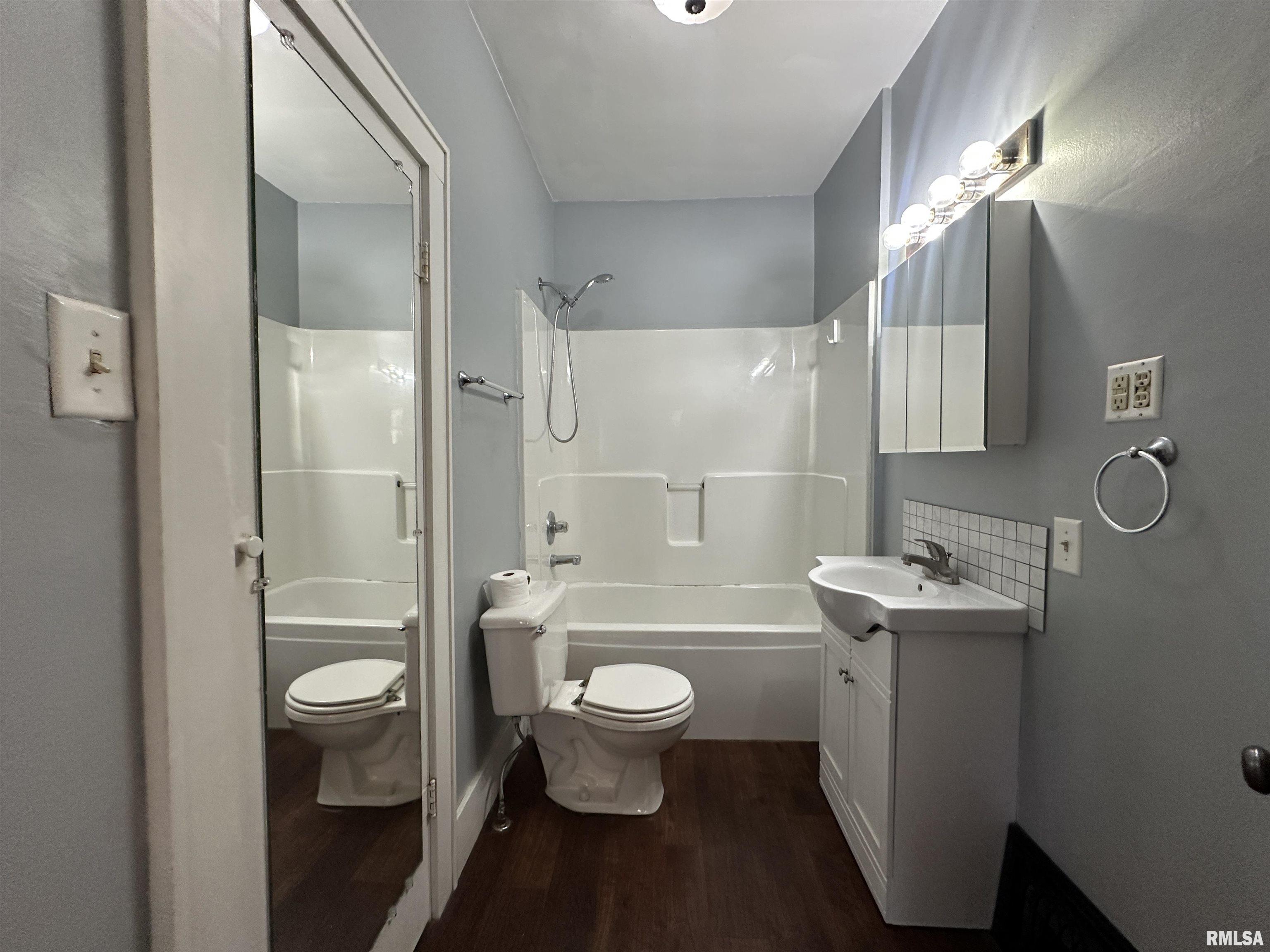 812 East Murray Street Macomb, IL 61455 - Photo 7 of 12