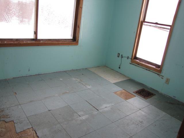 112 East Benton Road Waterville, ME 04901 - Photo 7 of 11 Photo