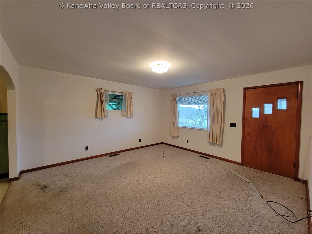 3398 Charleston Road Poca, WV 25159 - Photo 3 of 12 Gallery Image 3