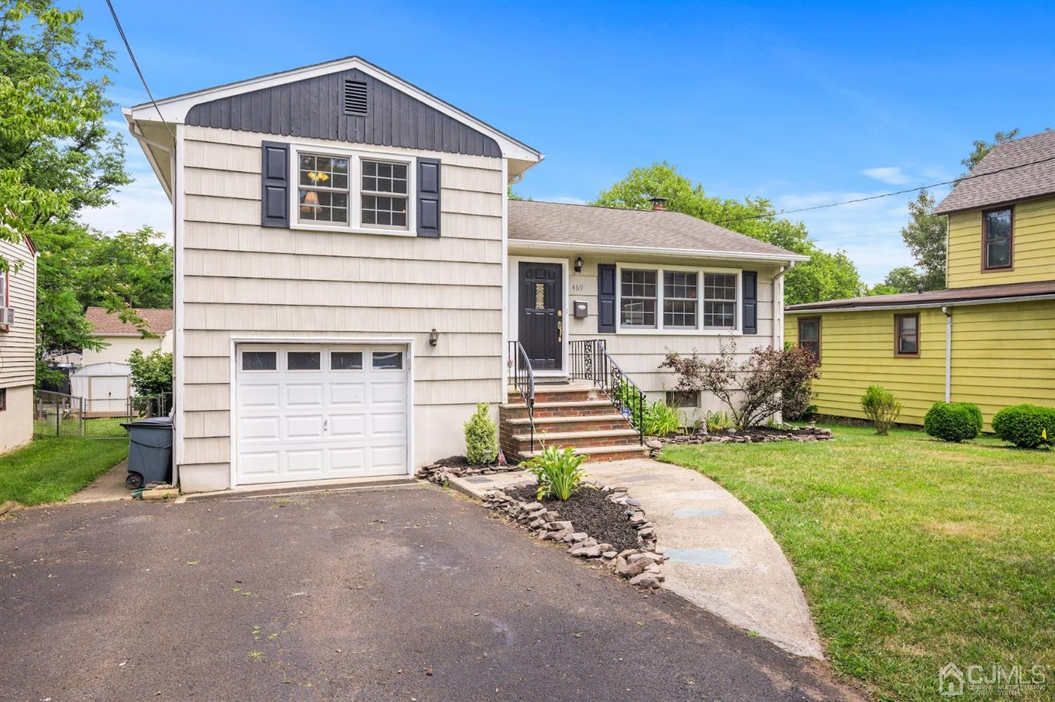 469 Bramhall Road Rahway, NJ 07065 - Photo 1 of 25 Gallery Image 1