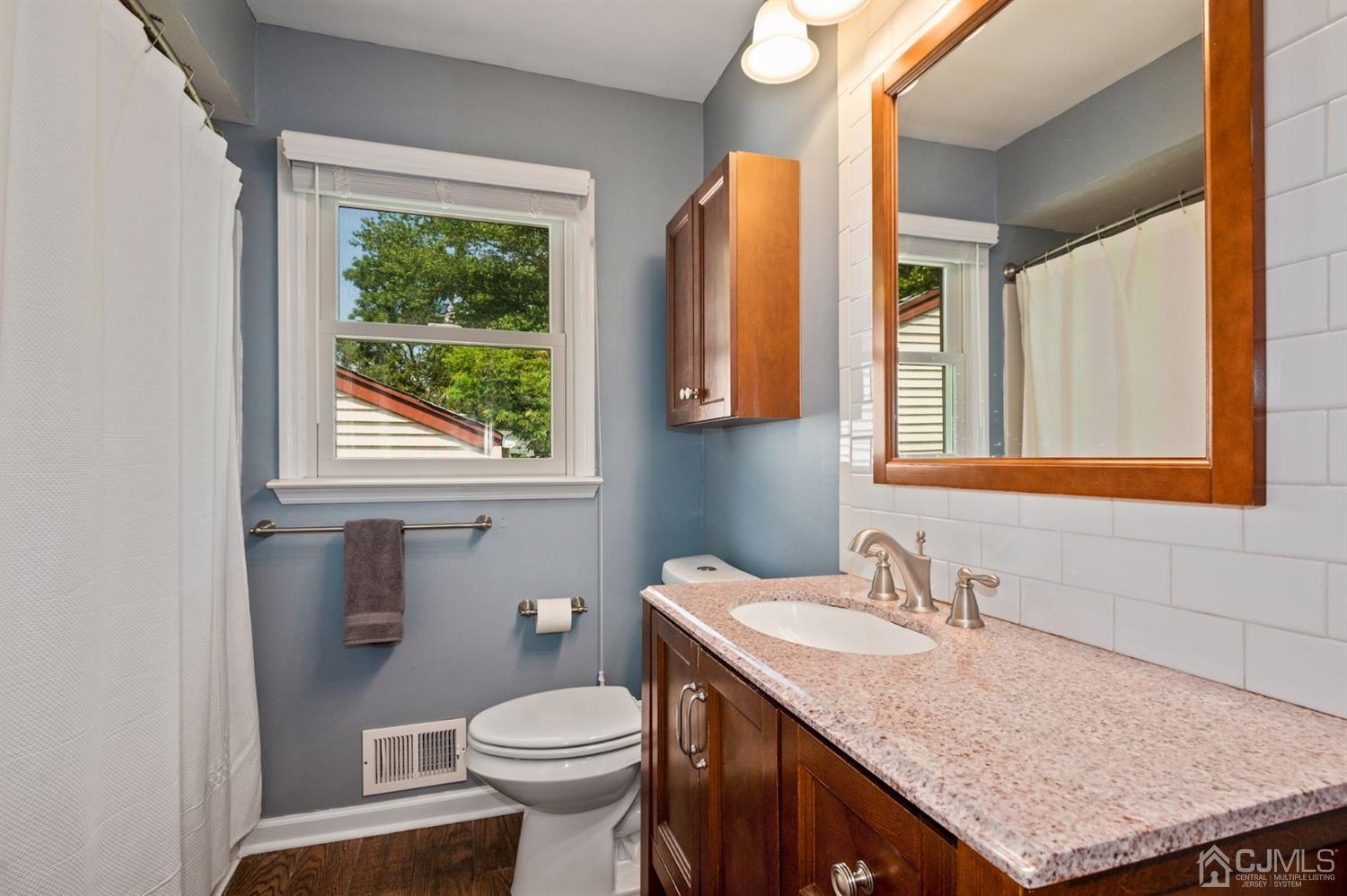 469 Bramhall Road Rahway, NJ 07065 - Photo 9 of 25 Gallery Image 9