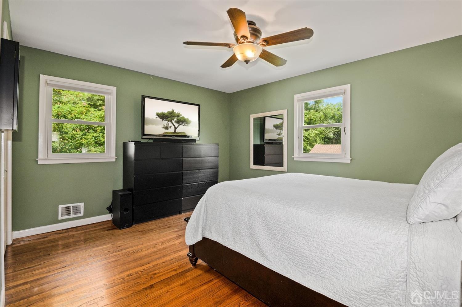 469 Bramhall Road Rahway, NJ 07065 - Photo 10 of 25 Gallery Image 10