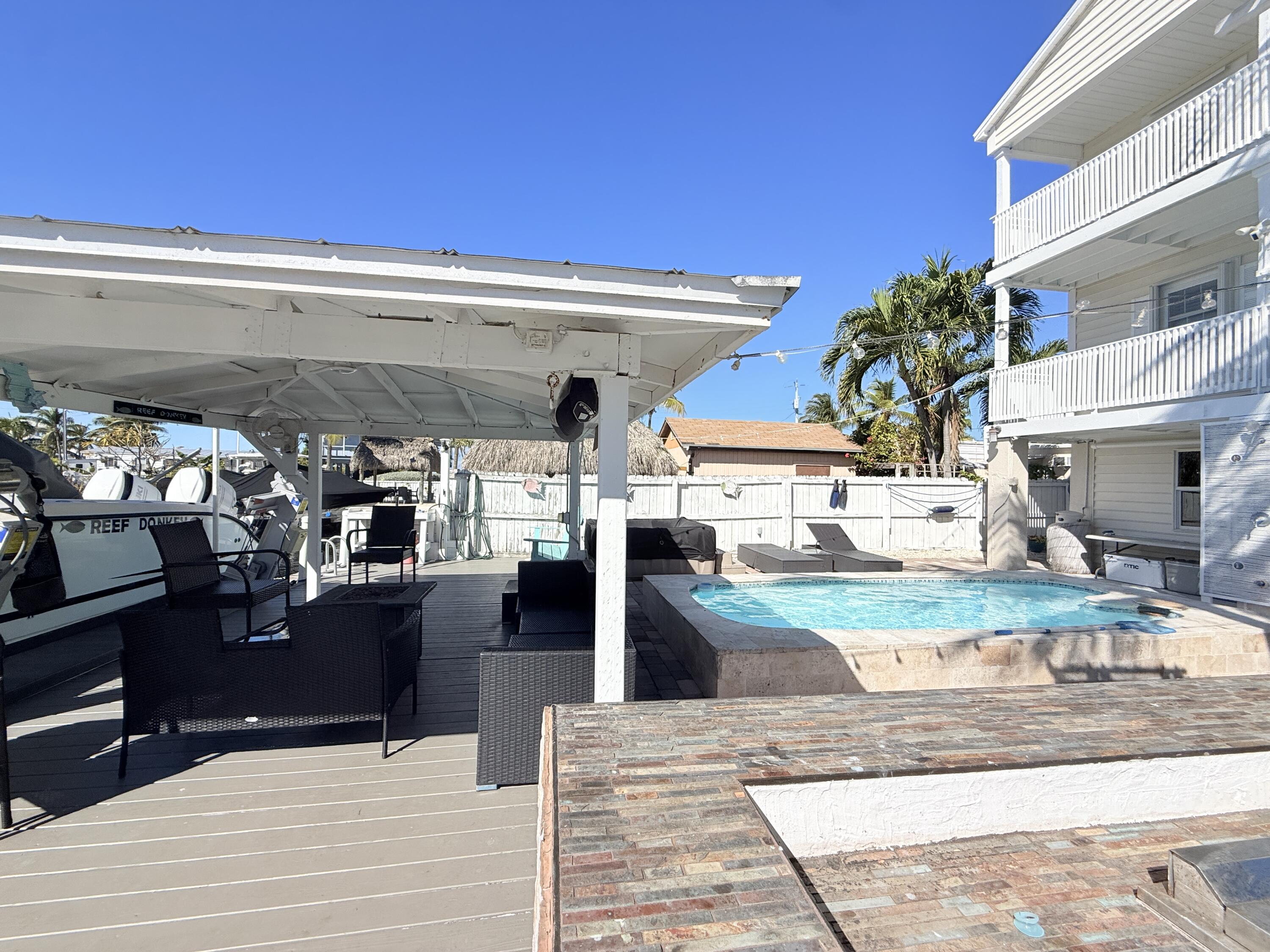 1313 Calder Road Key Largo, FL 33037 - Photo 12 of 72 Backyard Area