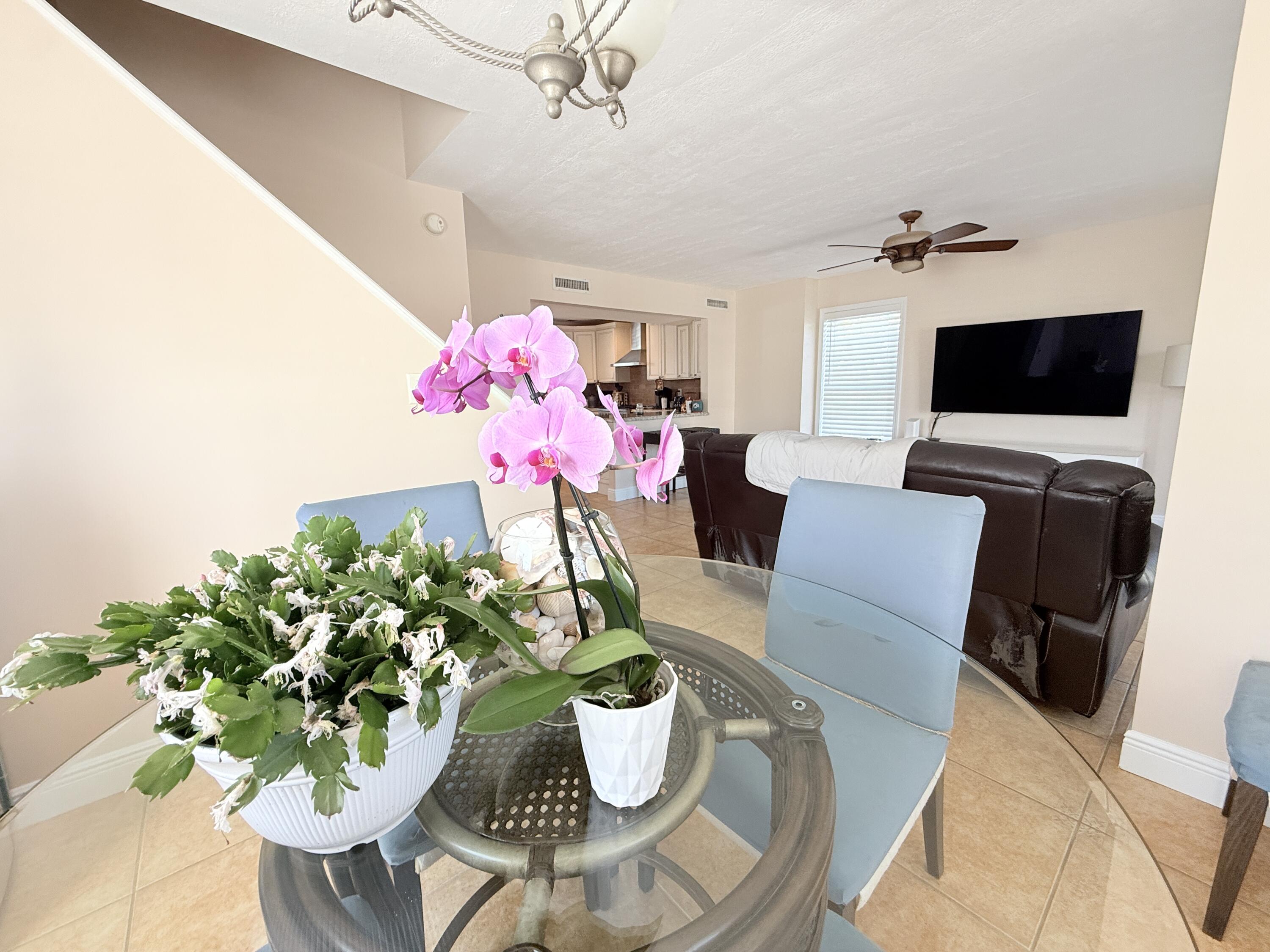 1313 Calder Road Key Largo, FL 33037 - Photo 25 of 81 Dining Room