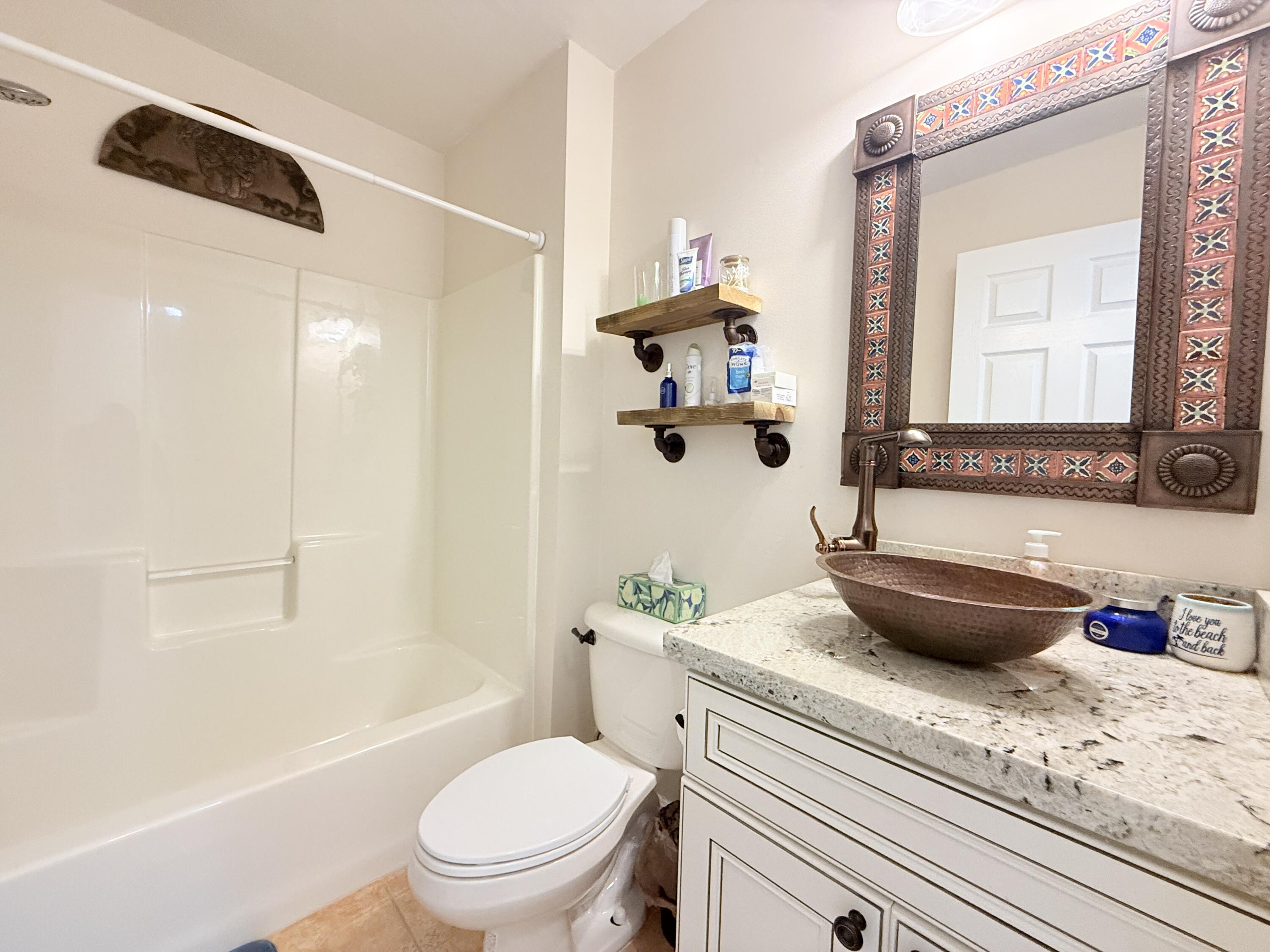 1313 Calder Road Key Largo, FL 33037 - Photo 41 of 72 3rd Floor Guest Bathroom