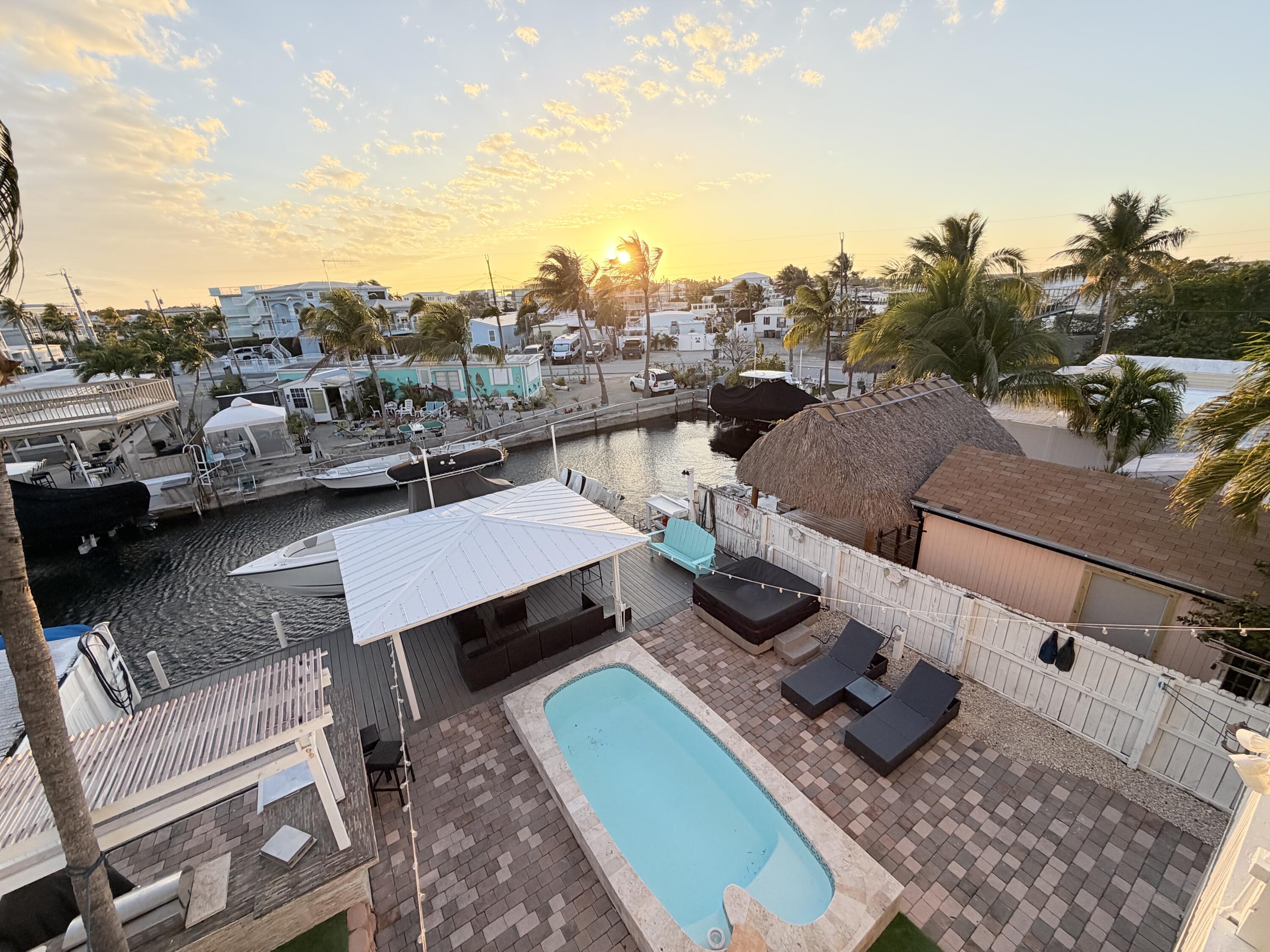 1313 Calder Road Key Largo, FL 33037 - Photo 49 of 72 3rd Floor Sunset View of Backyard