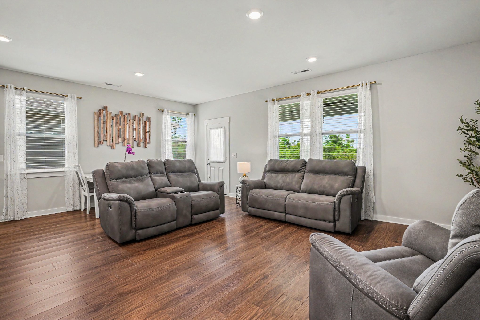 106 Merion Way Lebanon, TN 37087 - Photo 9 of 42 Gallery Image 9